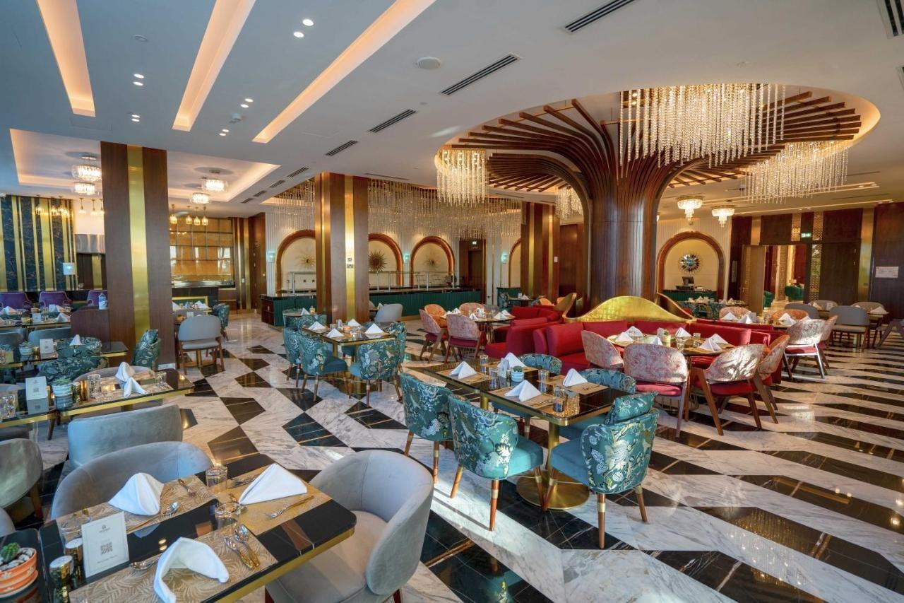 Velero Hotel Lusail Extérieur photo